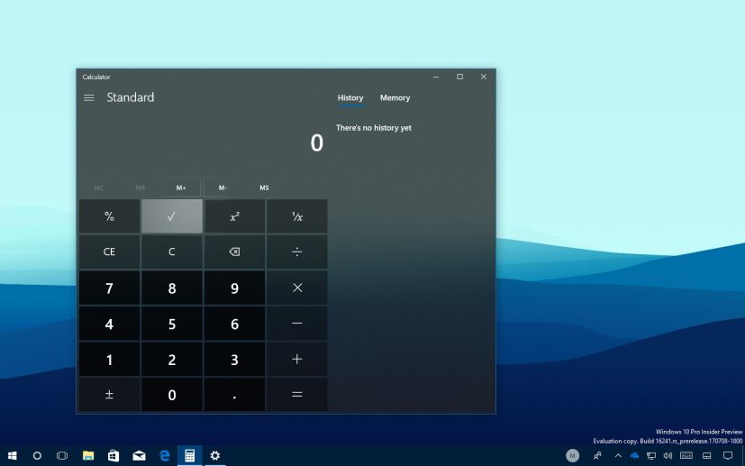 Calculator app with Fluent Design Acrylic and Light